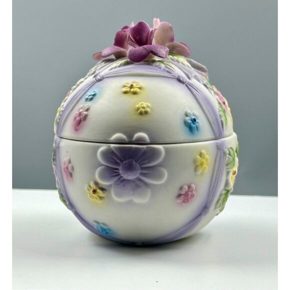 Vintage Lefton Ceramic Easter Egg with spring floral design - Picture 7 of 10